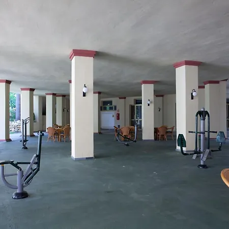 Studio In Marbella With Beachfront Pool Marbella