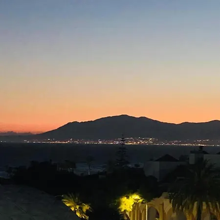 Studio In Marbella With Beachfront Pool Apartment *